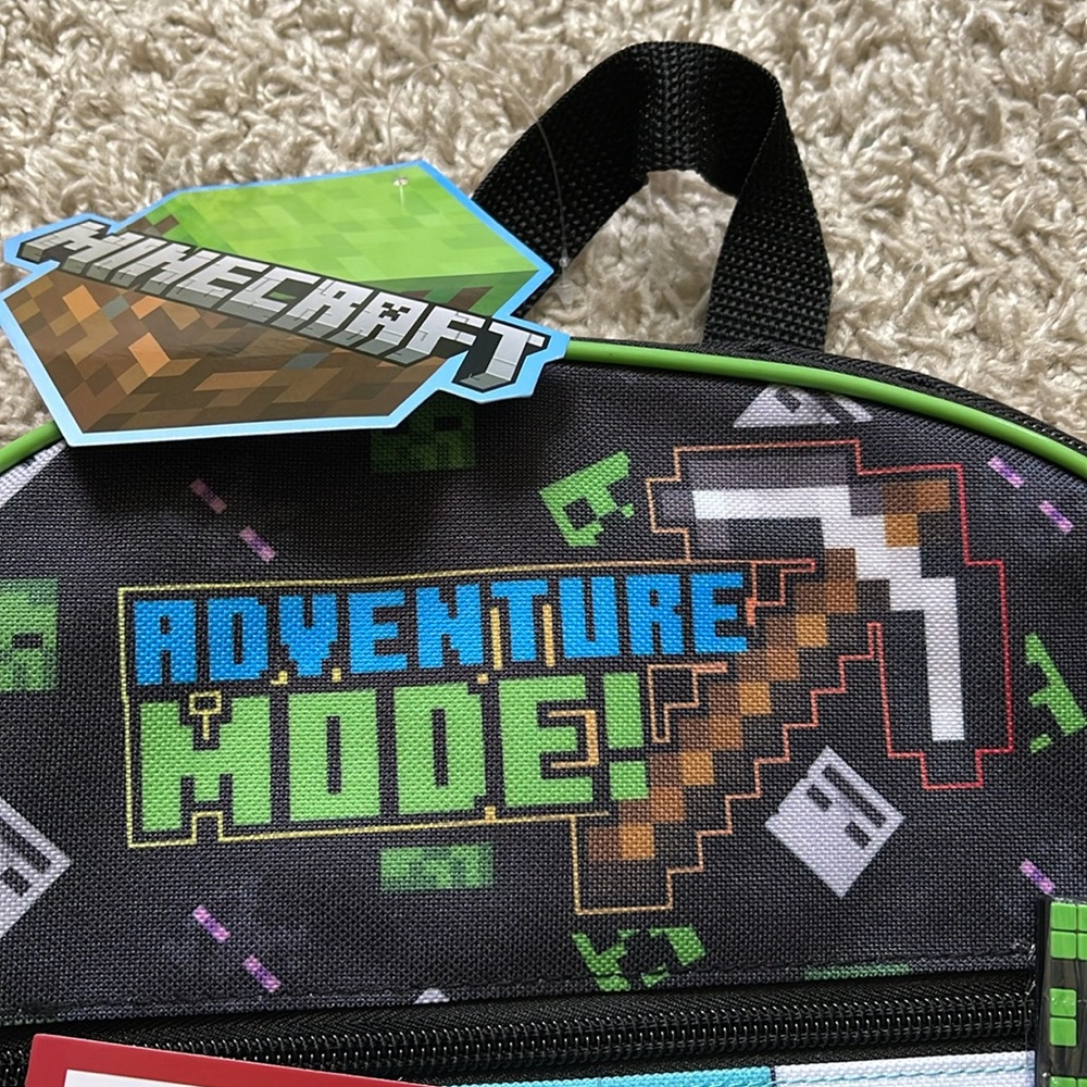 NWT Bioworld Black/Green/Gray Minecraft 4 piece Backpack Set - Picture 5 of 7